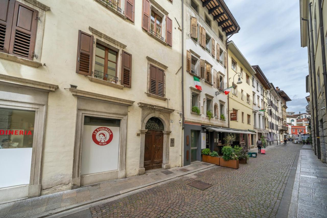 Atelier San Giacomo - Central Apartment 乌迪内 外观 照片